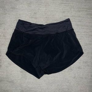 Outdoor Voices Hudson Short 2.5 inseam